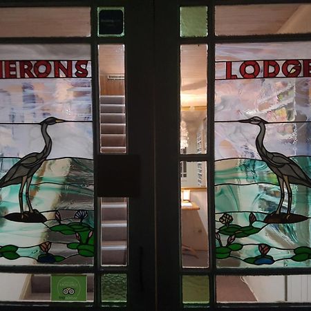 Knysna Herons Guest House Buitenkant foto