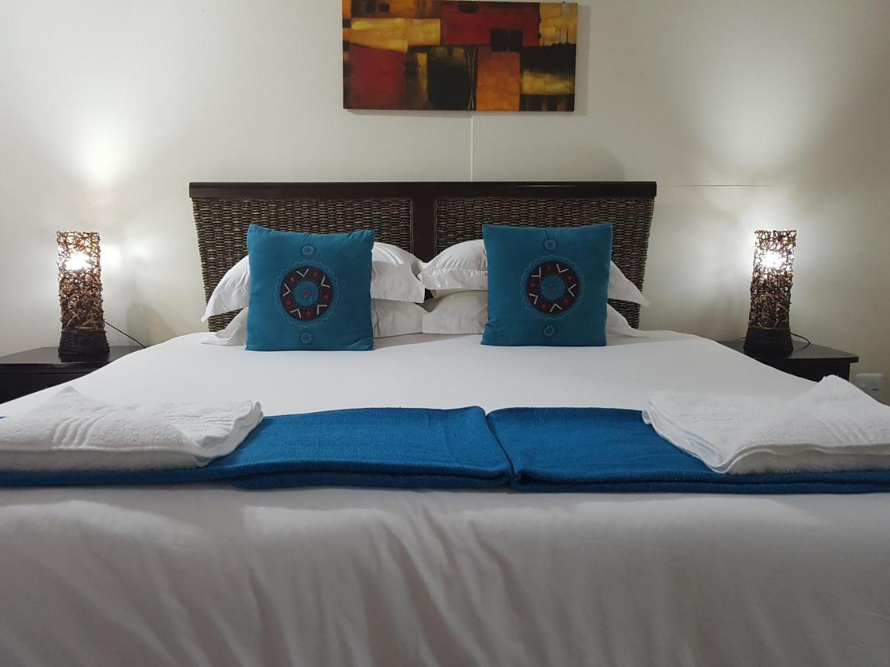 Knysna Herons Guest House Buitenkant foto