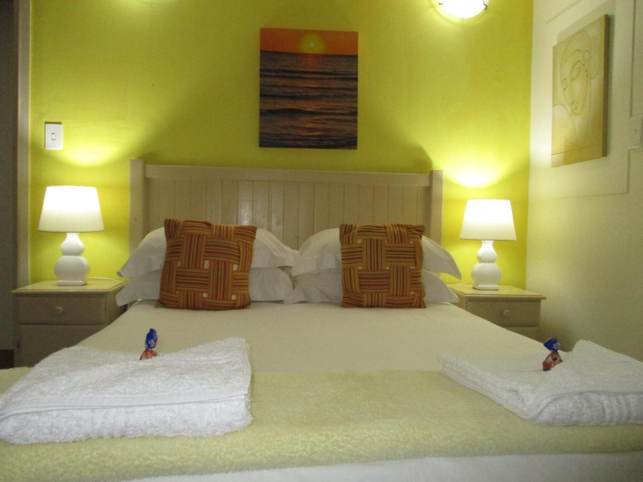 Knysna Herons Guest House Buitenkant foto