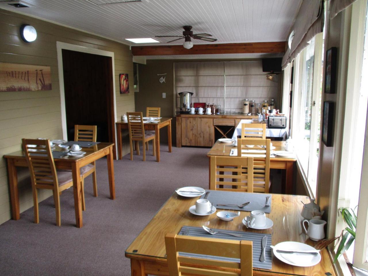 Knysna Herons Guest House Buitenkant foto