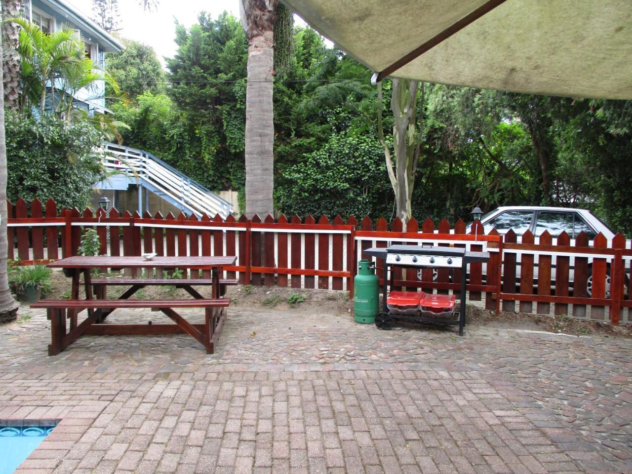 Knysna Herons Guest House Buitenkant foto